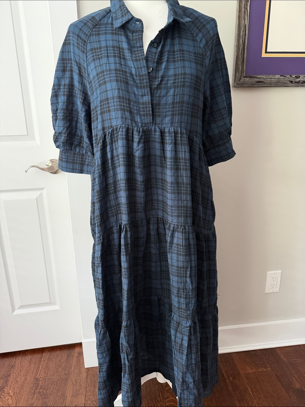 womens natural life plaid dress